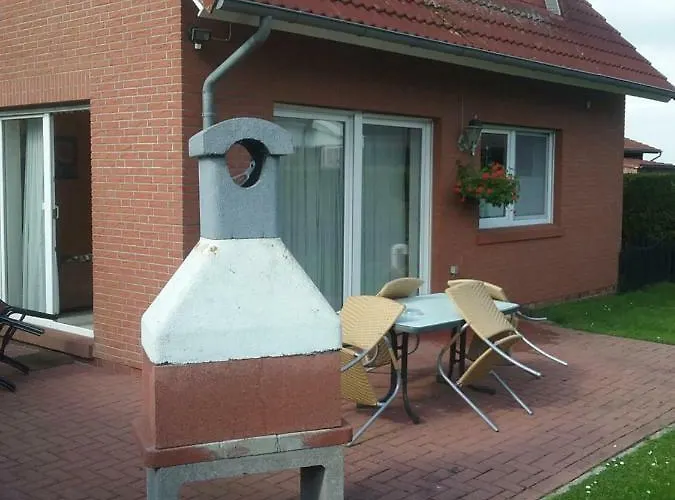 Seemoewe Semesterbostad Bedekaspel